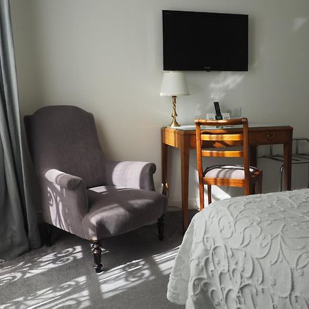 Logis Hotel Royal Saint-Mart Royat Εξωτερικό φωτογραφία