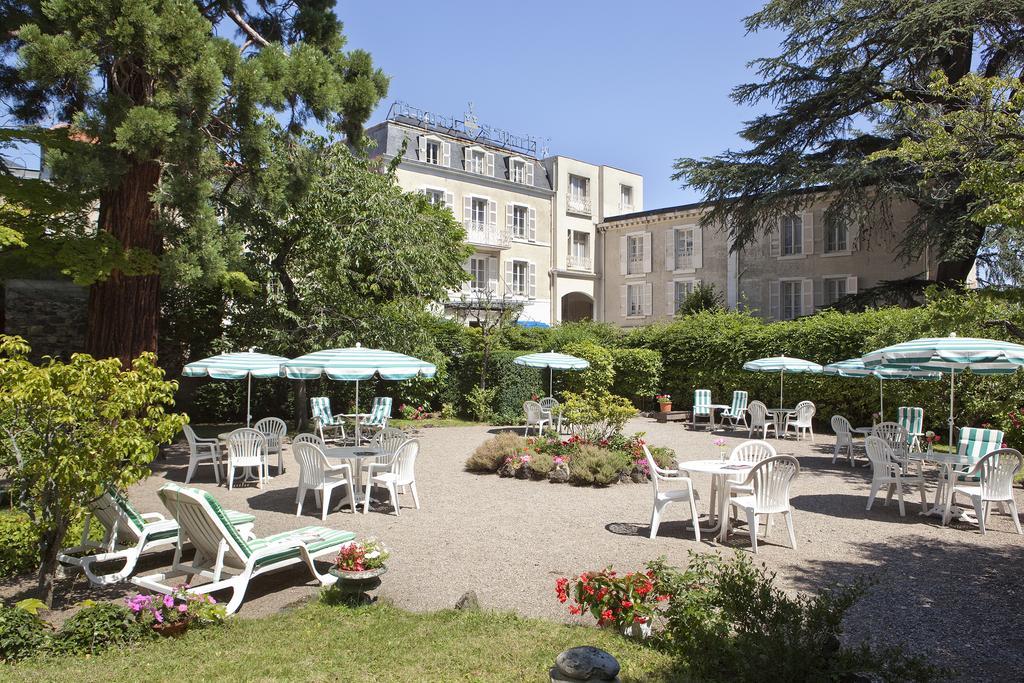Logis Hotel Royal Saint-Mart Royat Εξωτερικό φωτογραφία