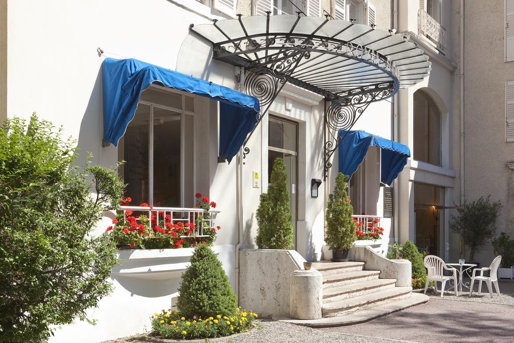 Logis Hotel Royal Saint-Mart Royat Εξωτερικό φωτογραφία