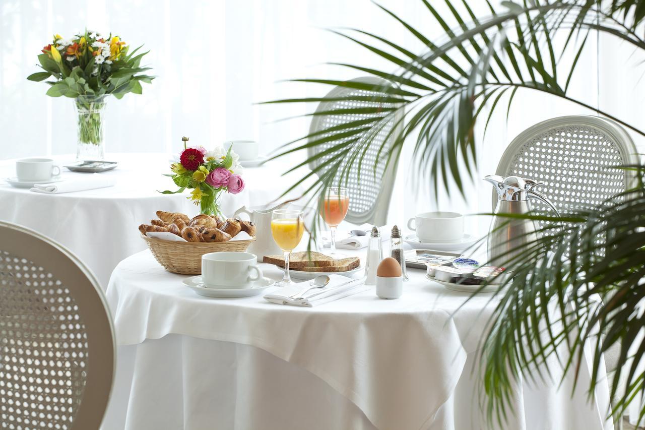 Logis Hotel Royal Saint-Mart Royat Εξωτερικό φωτογραφία